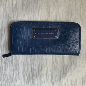 Marc by marc jacobs wallet